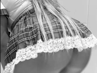 Blondebaddie22 – webcam model profile photo