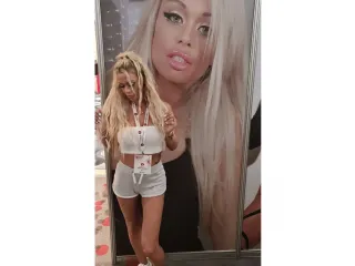 DarkestObsession69 performer thumbnail