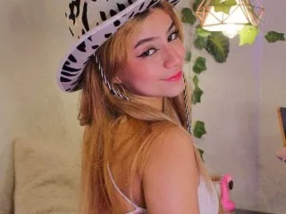 littlejaz – webcam model profile photo