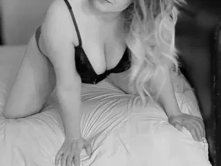 PerfectPage – webcam model profile photo